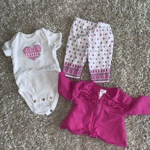 Carter’s newborn outfit